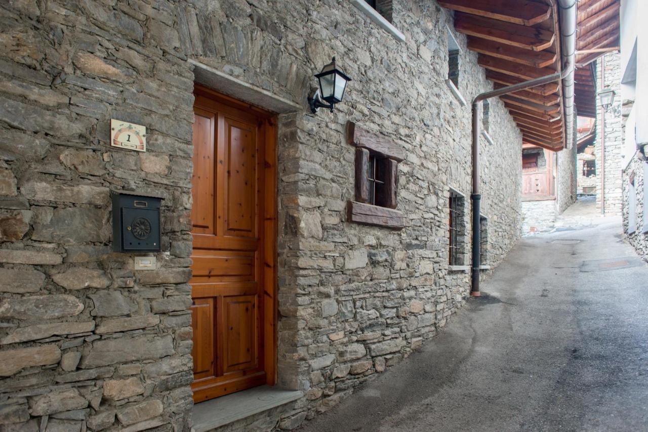 Mont Blanc Apartments Morgex Exterior foto